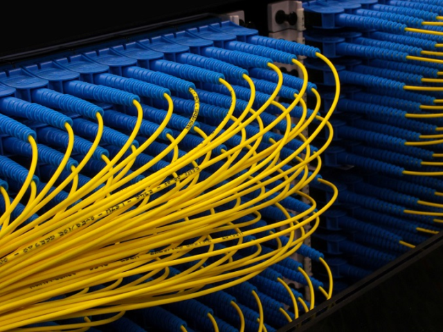 Fiber To The Home (FTTH)